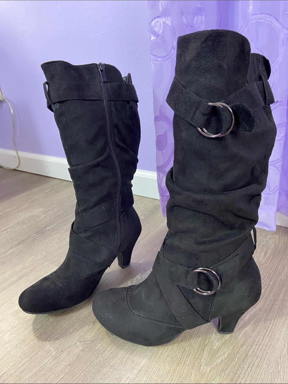 (S9B) Women's Black Suede Mid-Calf Heeled Boots Buckle Detail Used